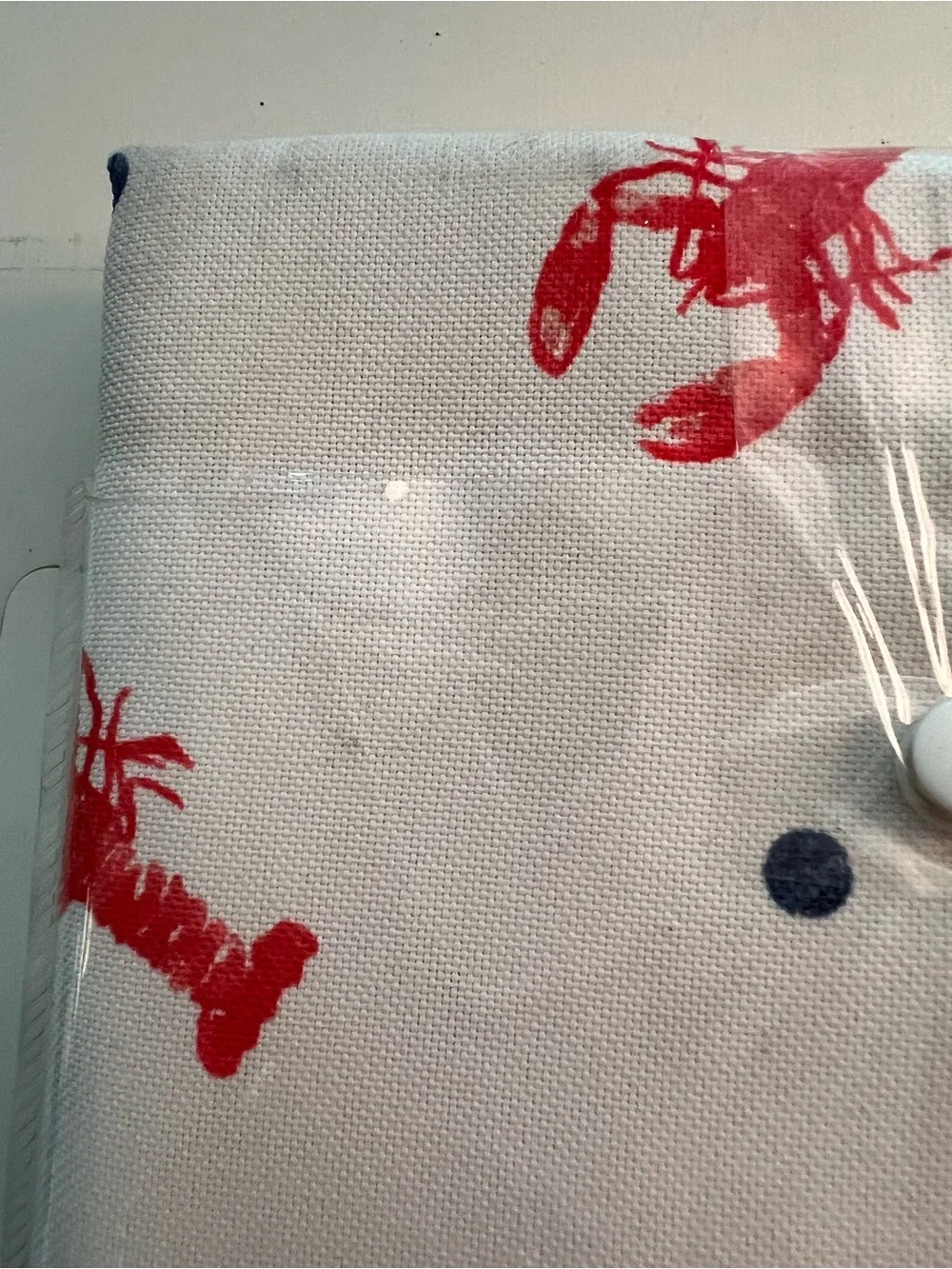 Tommy Bahama White Tablecloth with Red Lobster Motif Oblong 60”x104”